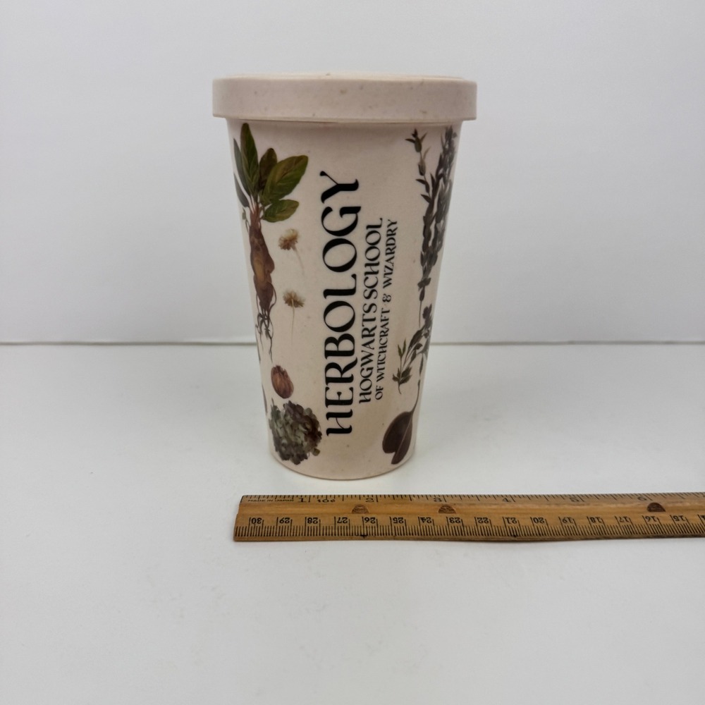 Harry Potter Plastic Herbology Hogwarts Cup Twist Lid Straw Hole Mandrake 16floz
